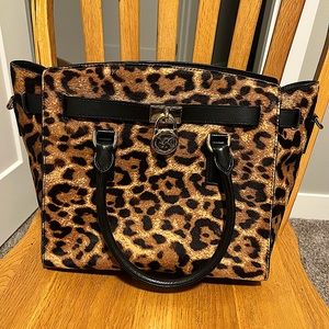 Brand New - Never Used - Michael Kohr’s Women’s Handbag - Leopard Print